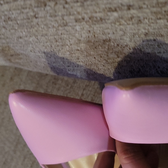 Steve Madden Pink Shoes - Picture 5 of 9